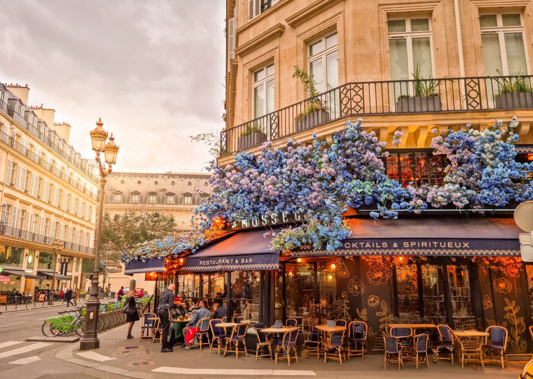 Café Romance