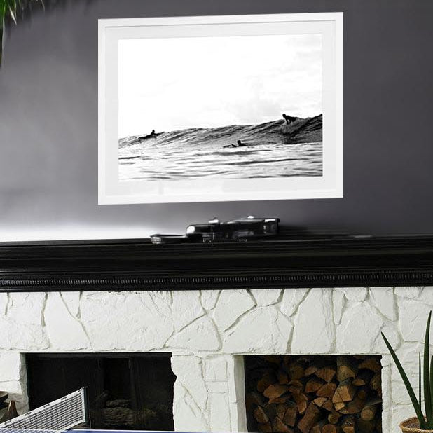 Monochrome Swell