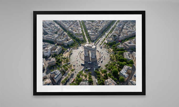 Arc de Triomphe. Paris, France.