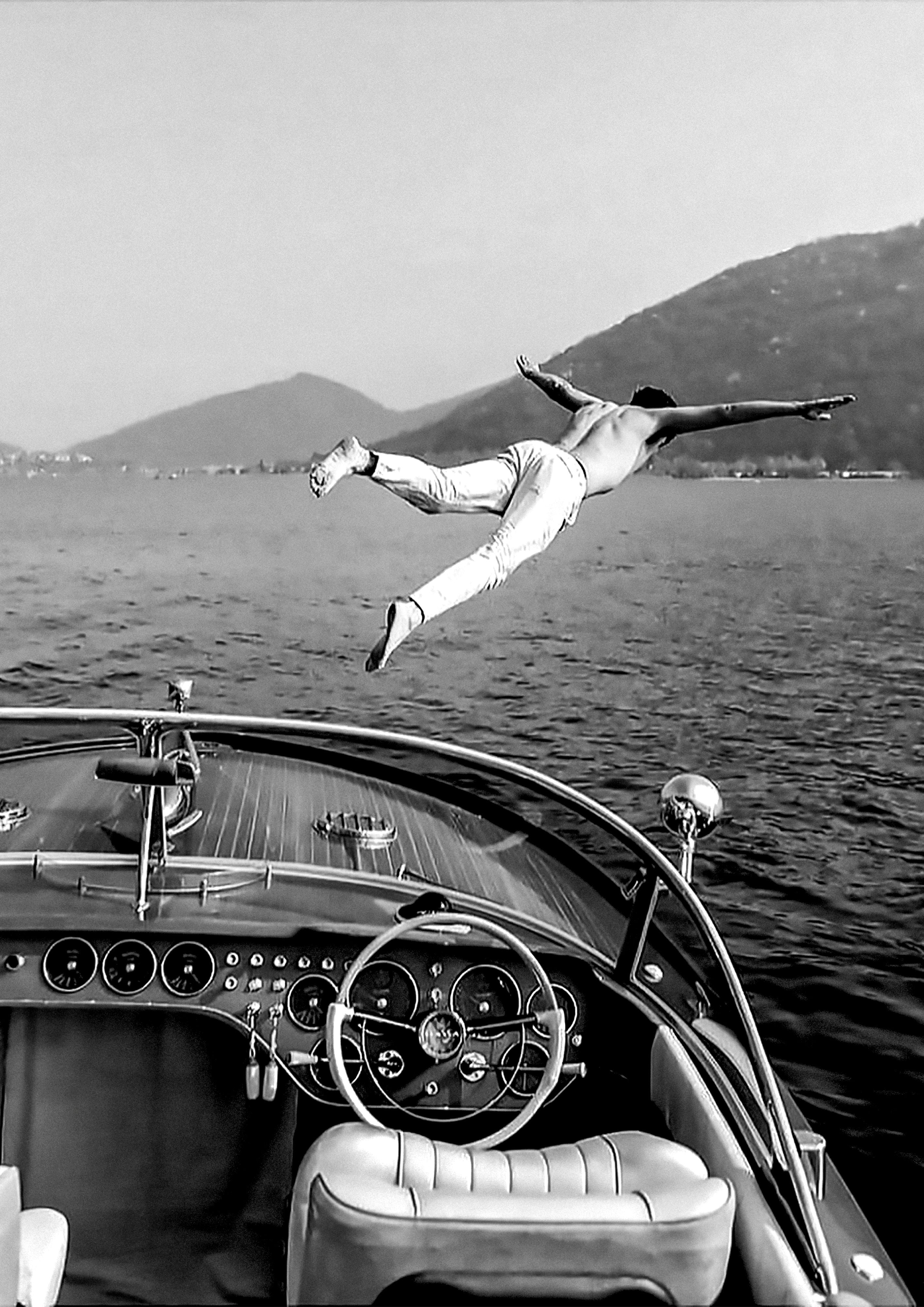Dive Into The Moment