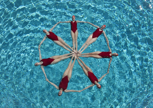 Synchronised Circle